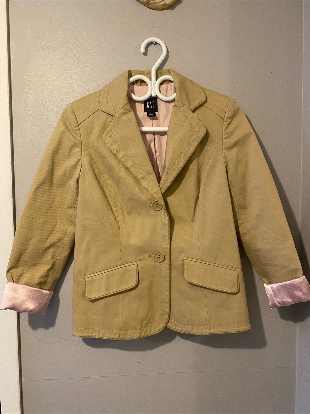 Gap Tan Pink Silk cuffs Cotton Blend Blazer Women’s Size 2 Academia Barbiecore